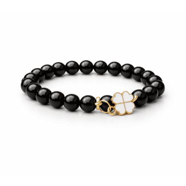 fekete ónix ásvány karkötő fehér lóhere medállal