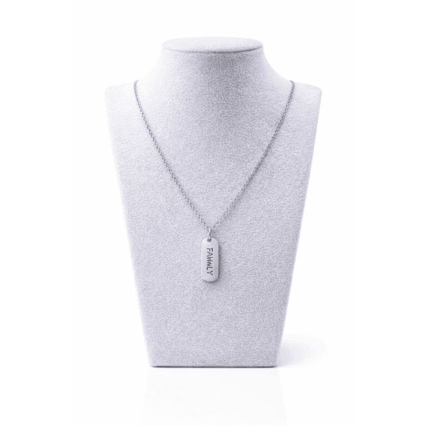 family medálos nyaklánc 50 cm hosszúságú finom lánccal